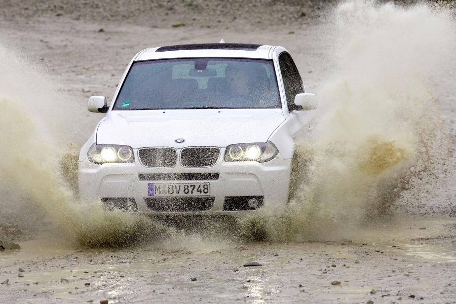  BMW X3 xDrive 1.8d 2009 года  (фото 42 из 71)